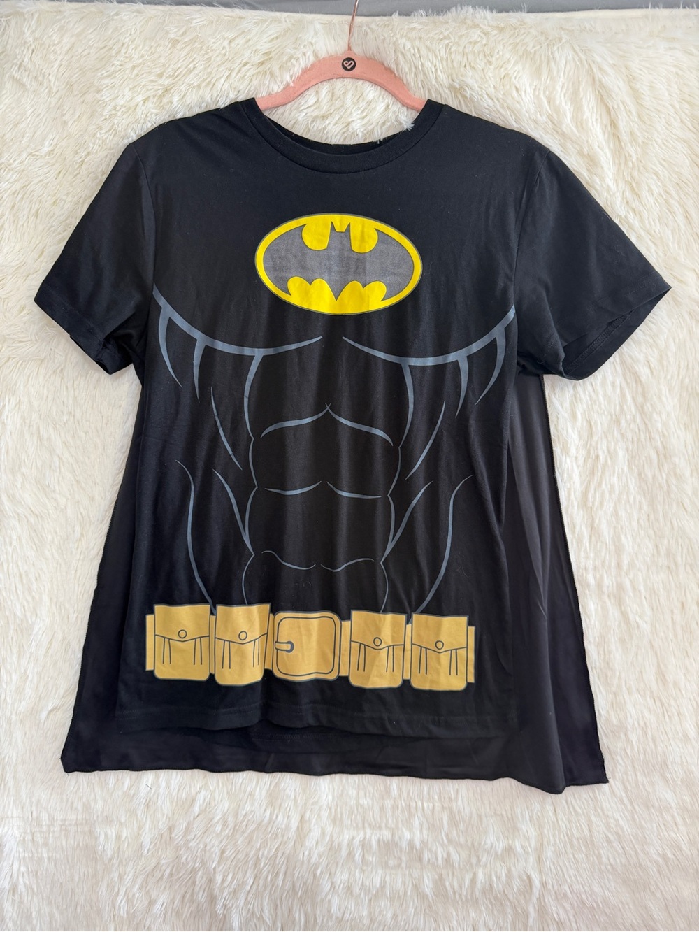DC Comics Batman Mens T-Shirt With Cape Size S Black Cosplay Halloween Superhero